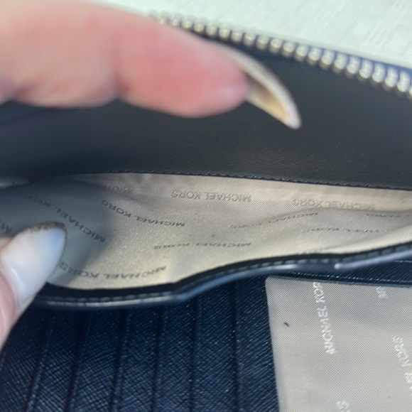 Michael Michael Kors  Jet Set Flat Phone Case Wallet - Picture 9 of 10